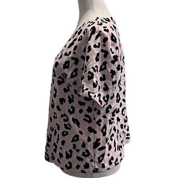 W5 Anthropologie Womens Pink Black Cheetah Print Short Sleeve Top Size Medium - Picture 2 of 9